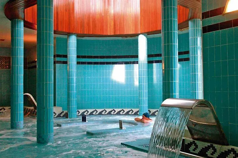 Hotel & Talasoterapia Zelai Zumaia 0*,