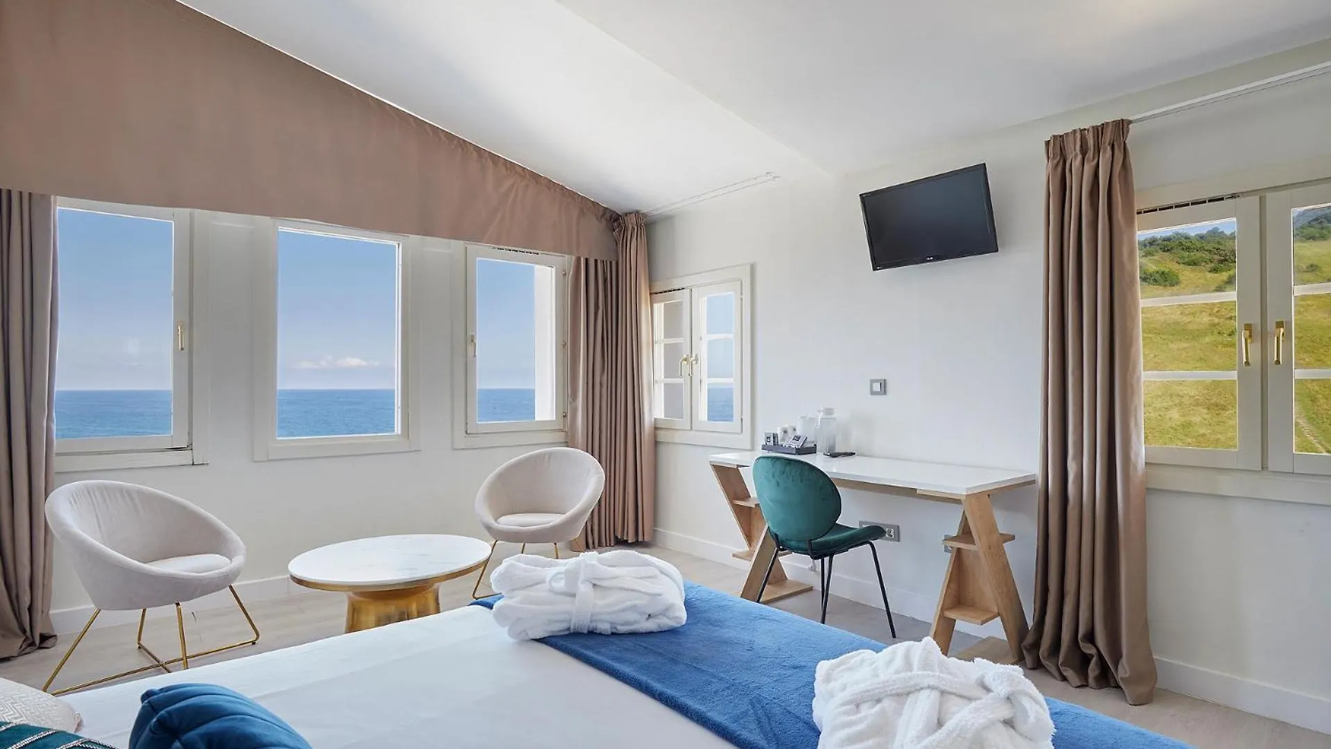 Hotel & Talasoterapia Zelai Zumaia 0*,