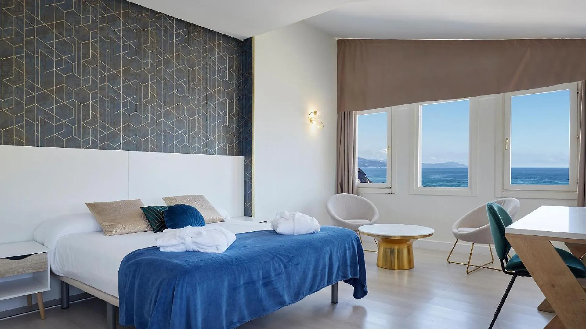 Hotel & Talasoterapia Zelai Zumaia 0*,  Spain