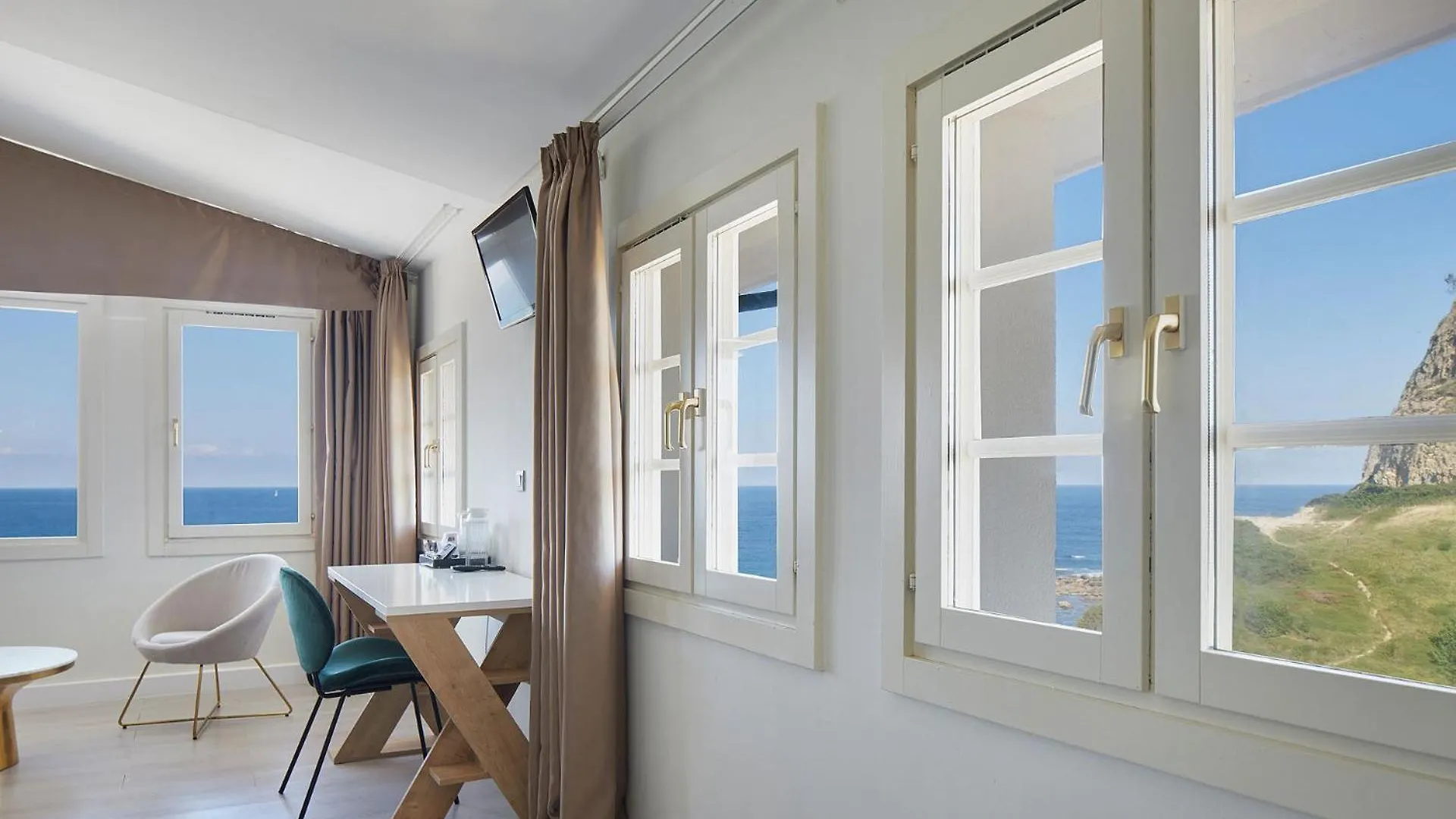 Hotel & Talasoterapia Zelai Zumaia Spain